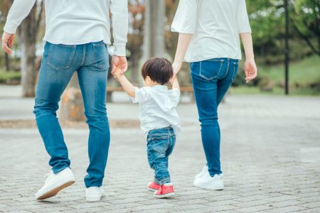 親子に人気！子連れでマジックバー、安心して過ごせる空間